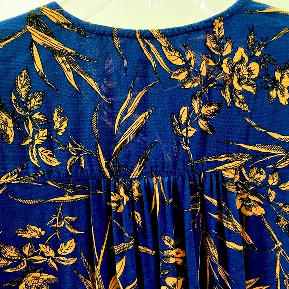 Anthropologie Boho Floral Top - Picture 12 of 15
